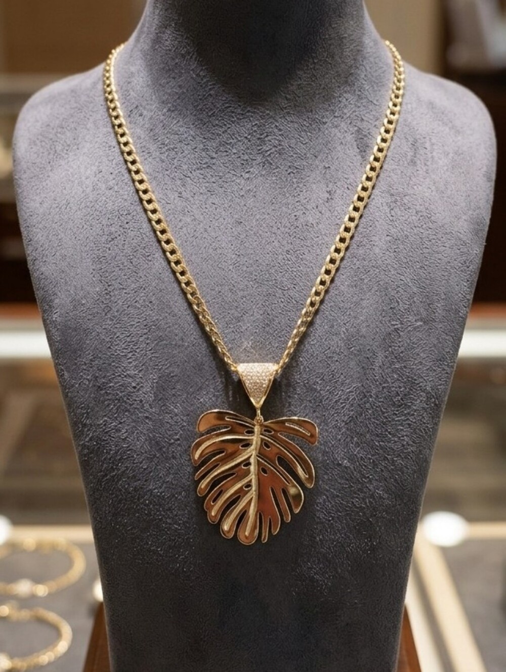 Gold PLATED  Monstera Leaf Pendant Necklace